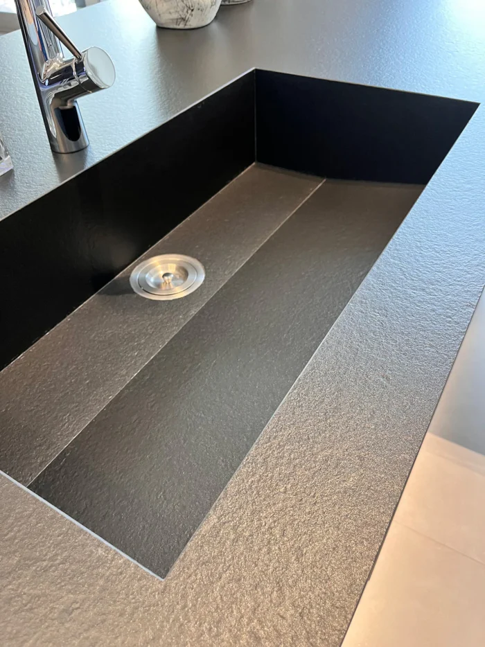 Керамический слэб Monocolors  BLACK TEXTURE 800х3200х12мм — изображение 3